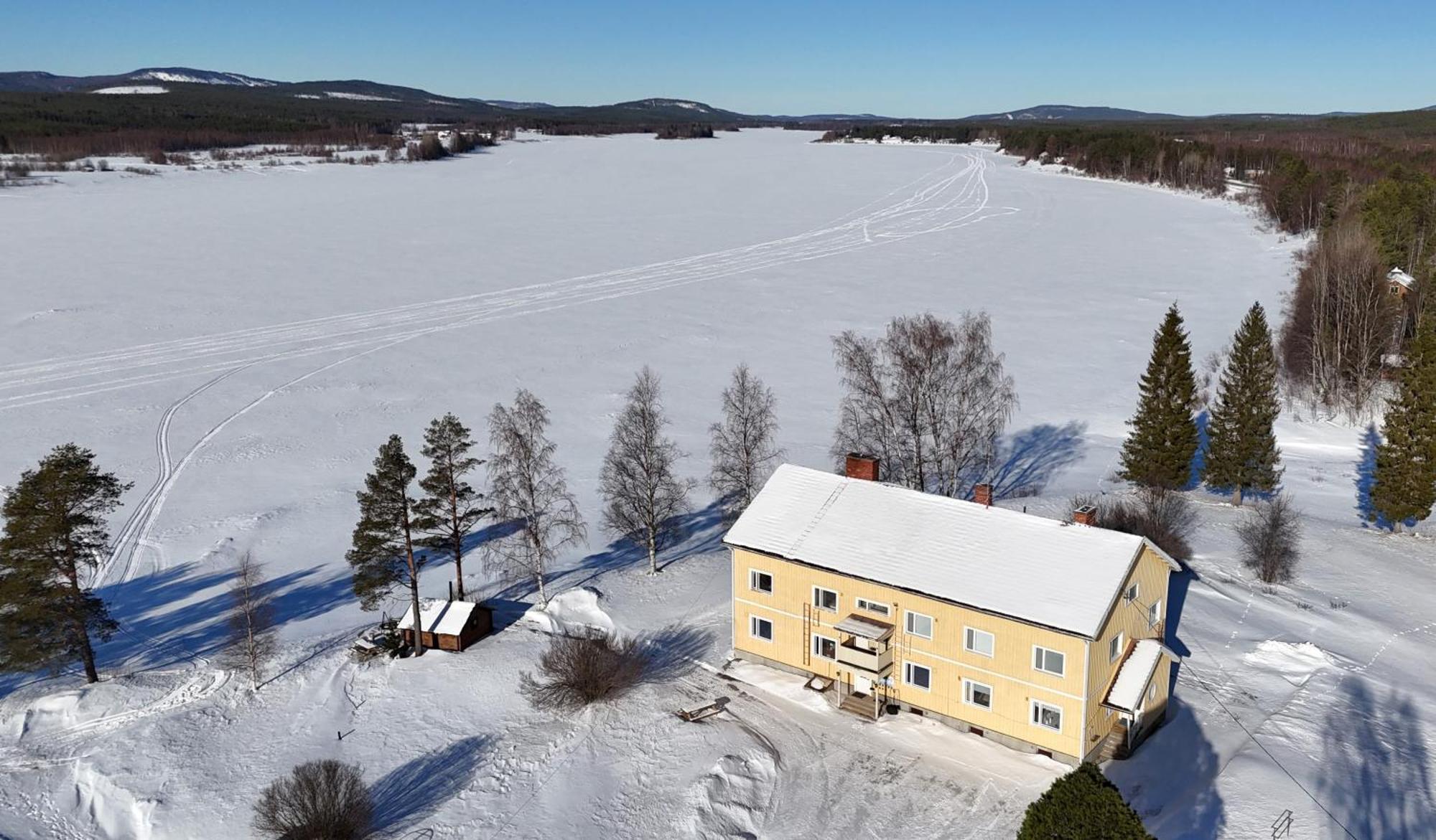 Apartmán Napapiirin Eraekartano Pello Exteriér fotografie
